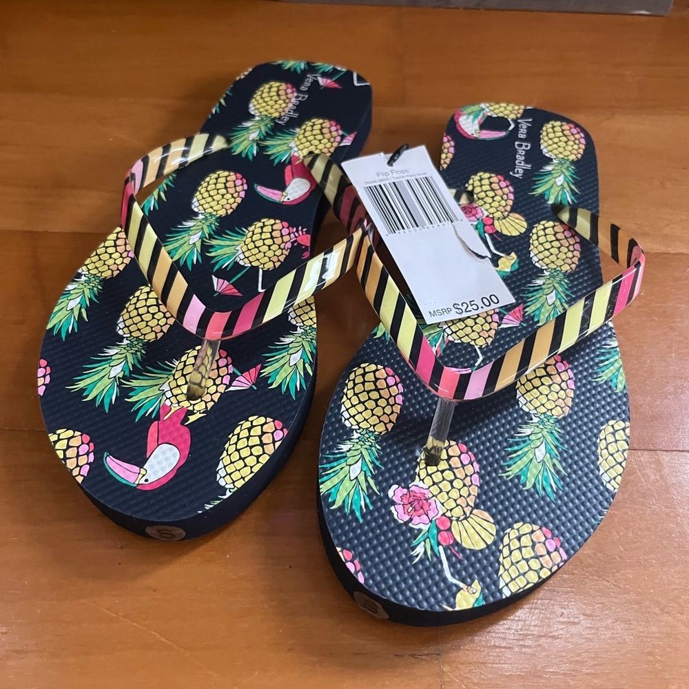 Vera Bradley Toucan Party Size Small Flip Flops